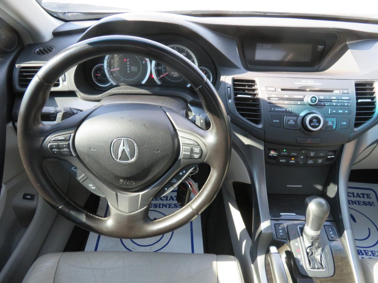 Acura TSX 4dr Sdn V6 Auto 2011