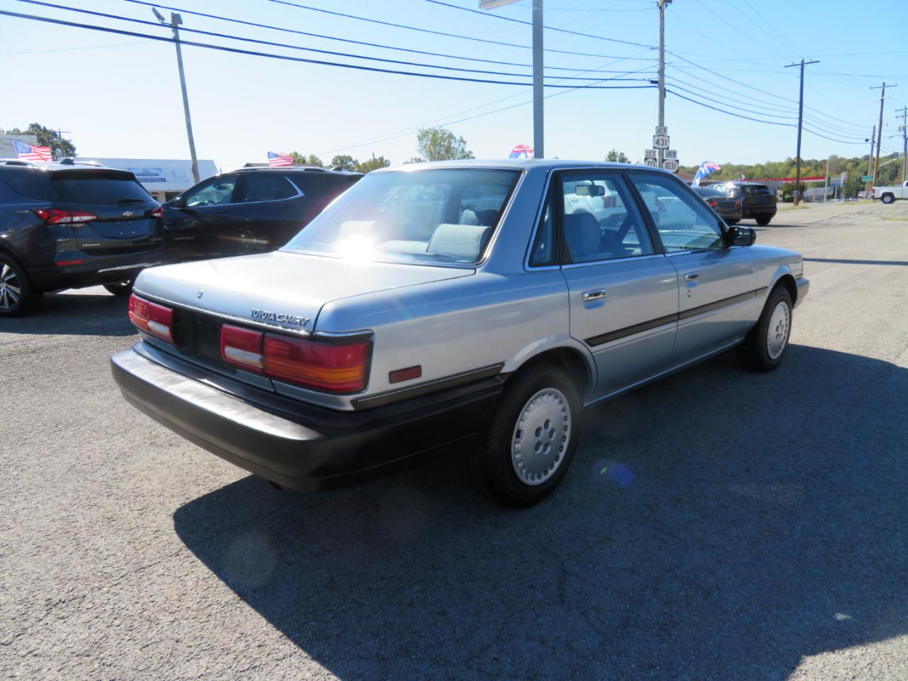 Toyota Camry 4dr Sedan Auto 1991