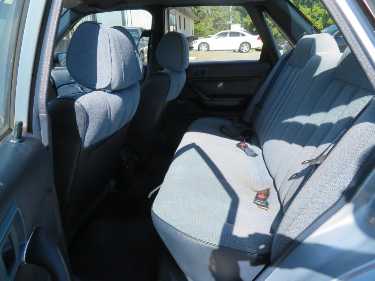 Toyota Camry 4dr Sedan Auto 1991