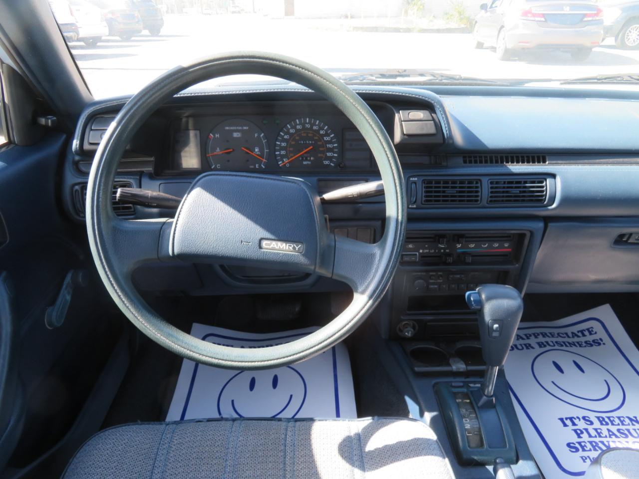 Toyota Camry 4dr Sedan Auto 1991