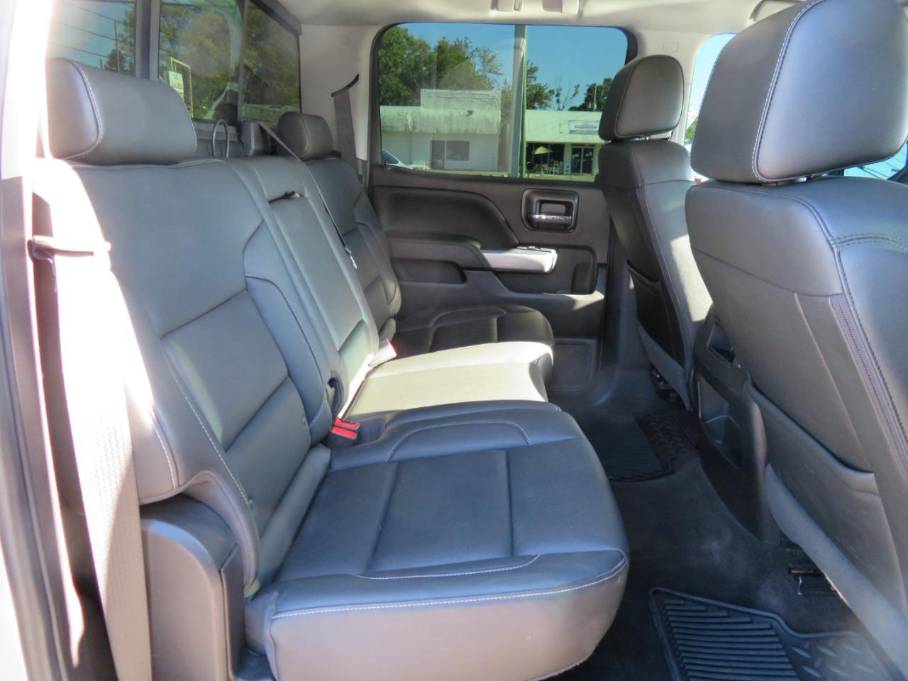 Chevrolet Silverado 1500 4WD Crew Cab 143.5" LTZ w/2LZ 2018