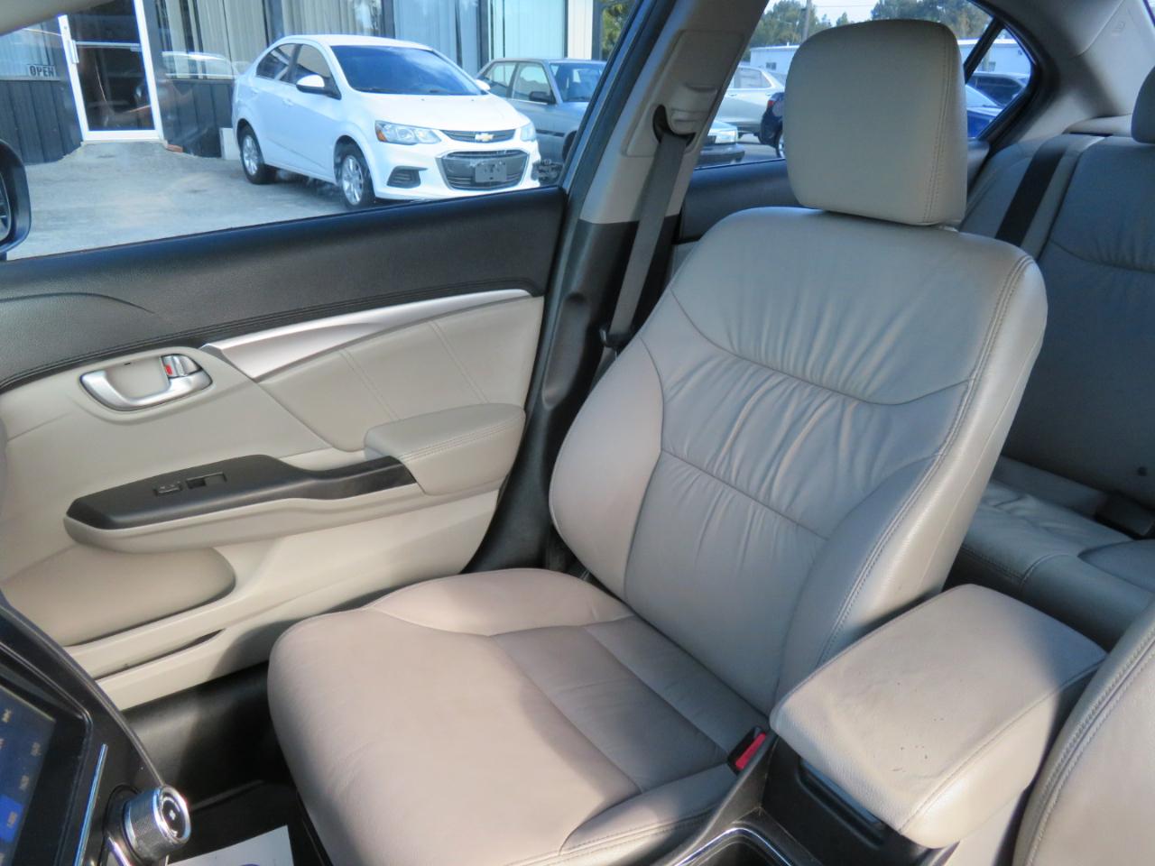 Honda Civic Sedan 4dr CVT EX-L 2015