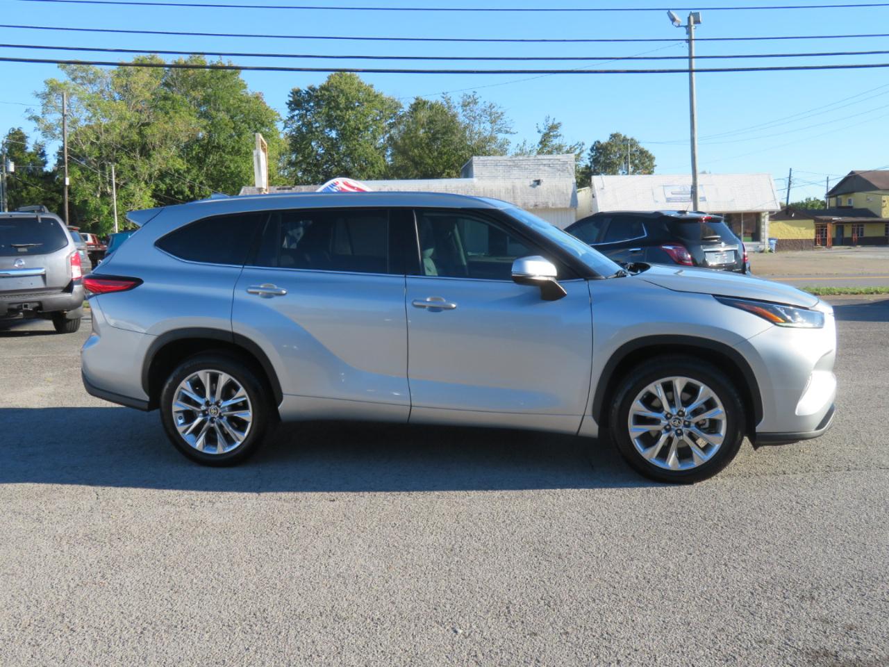 Toyota Highlander Limited FWD (Natl) 2020