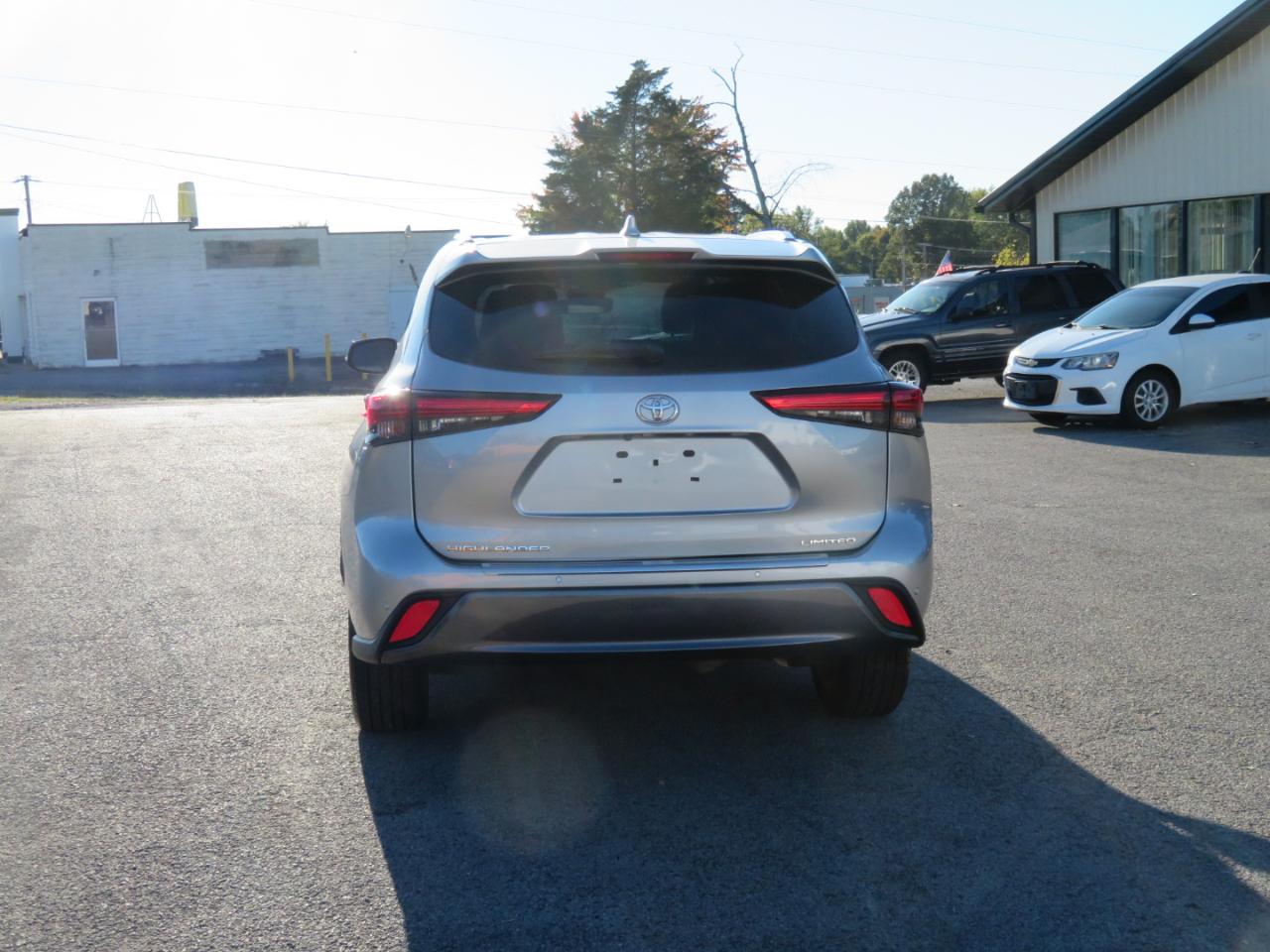 Toyota Highlander Limited FWD (Natl) 2020
