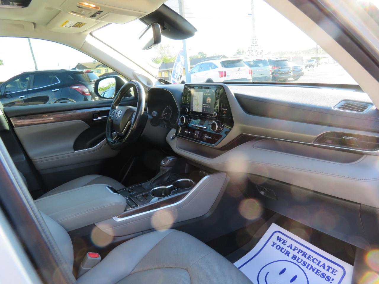 Toyota Highlander Limited FWD (Natl) 2020