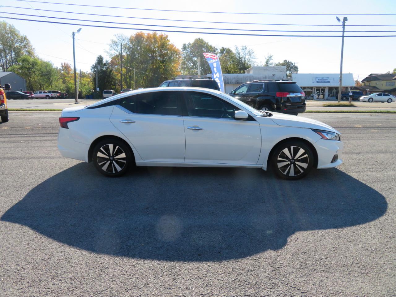 Nissan Altima 2.5 SL Sedan 2020