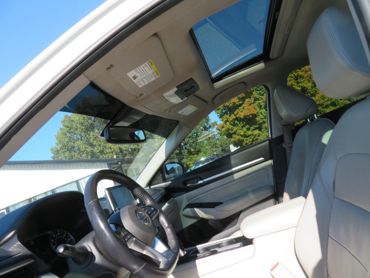 Nissan Altima 2.5 SL Sedan 2020