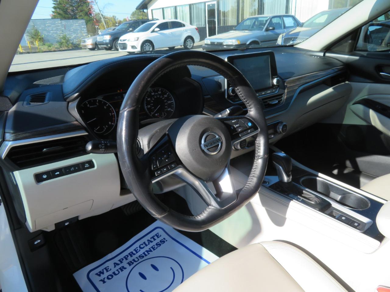 Nissan Altima 2.5 SL Sedan 2020