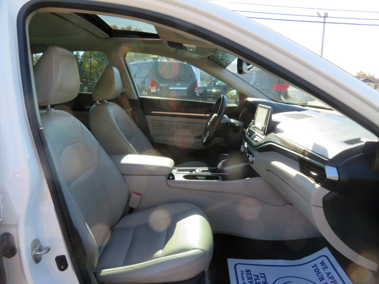 Nissan Altima 2.5 SL Sedan 2020