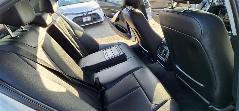 BMW 3-Series  2015