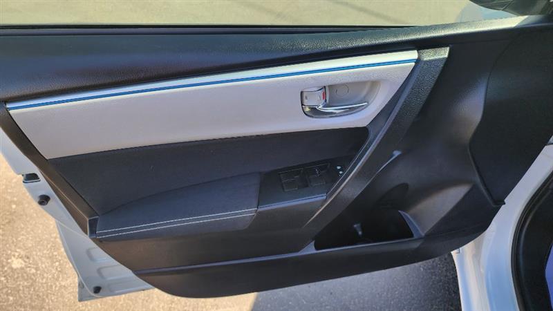 Toyota Corolla  2016