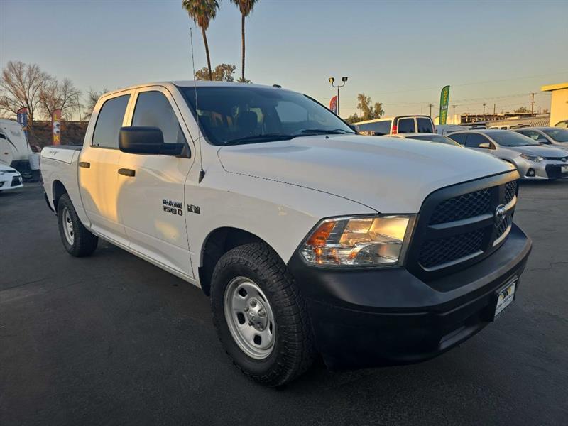 2015 Ram 1500 Tradesman Express photo 3