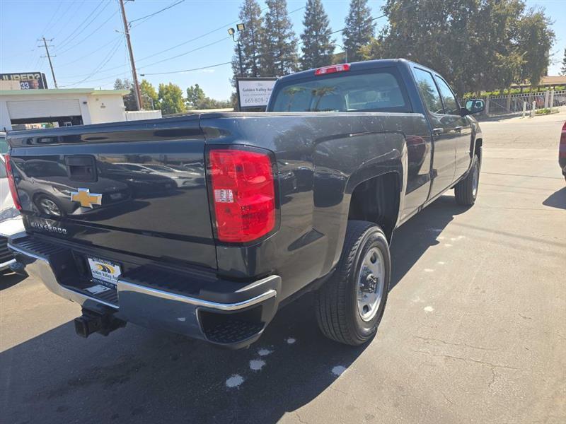 Chevrolet Silverado photo 9