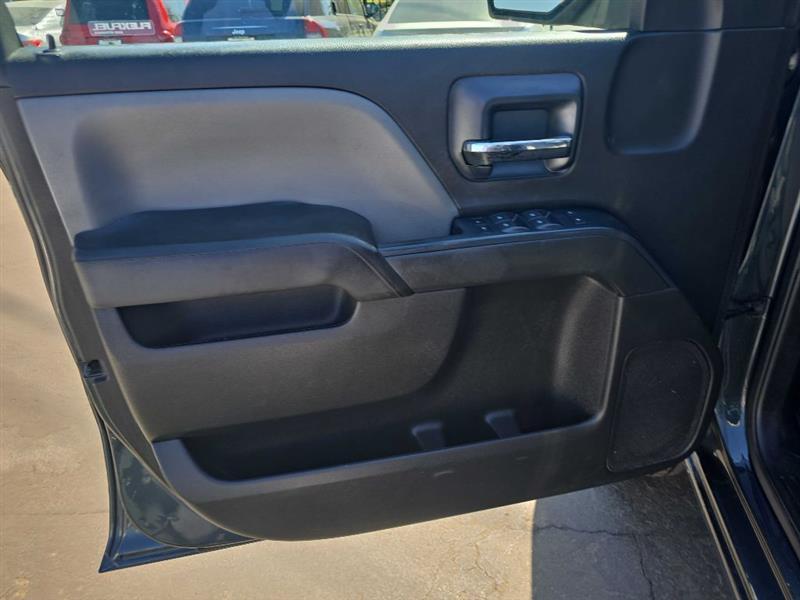 Chevrolet Silverado photo 12
