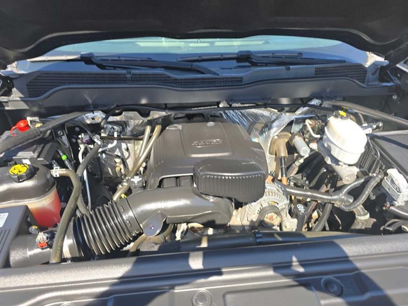 Chevrolet Silverado photo 18