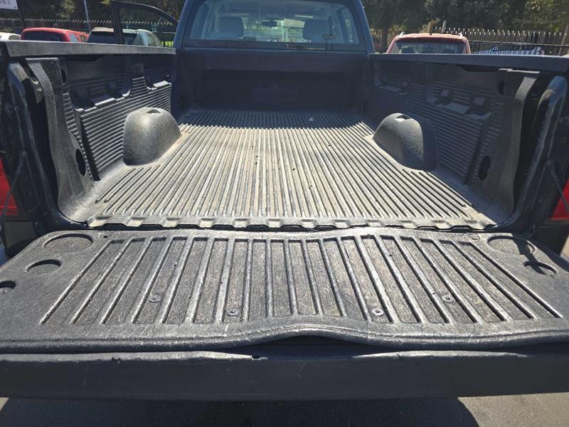 Chevrolet Silverado photo 19
