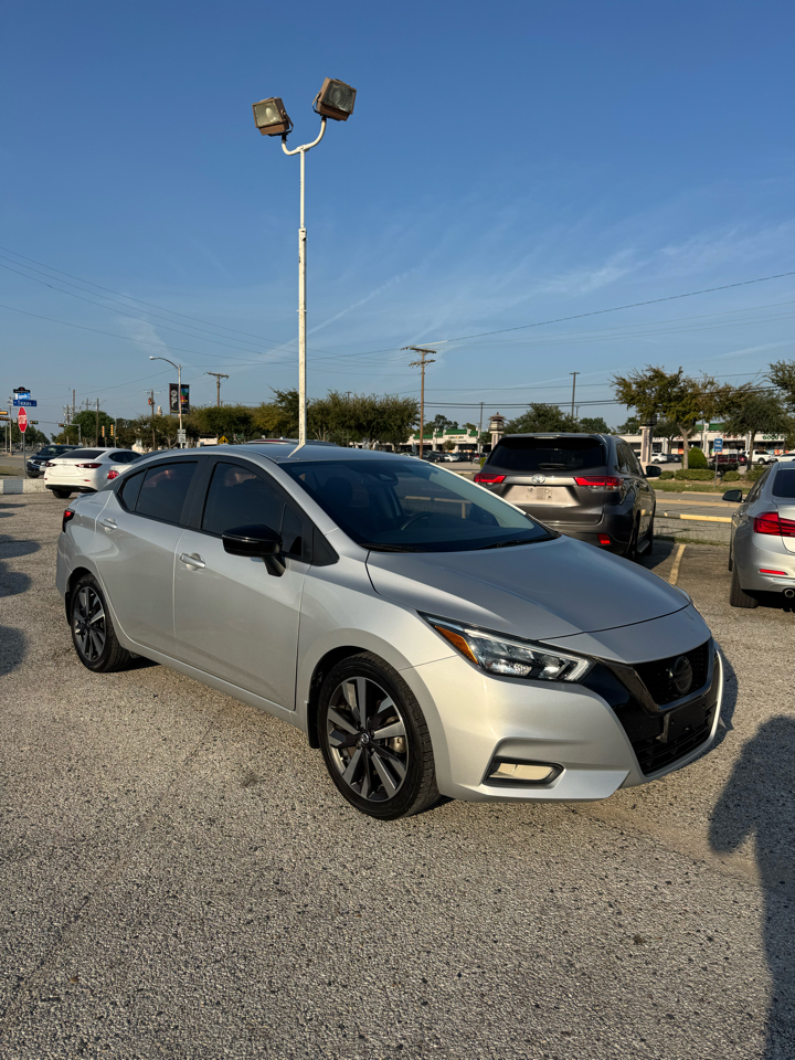 Nissan Versa SR 2021 Nissan Versa SR 2021