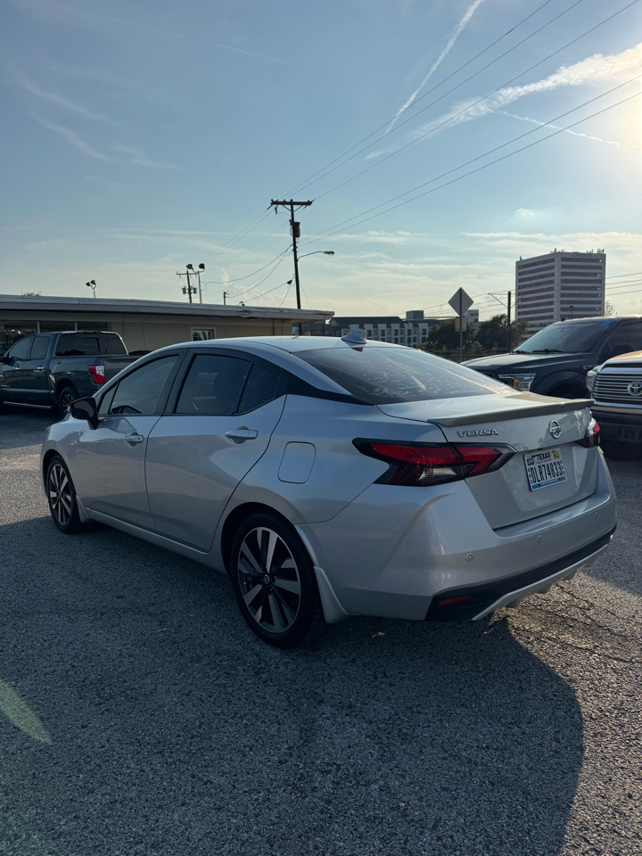 Nissan Versa SR 2021 Nissan Versa SR 2021