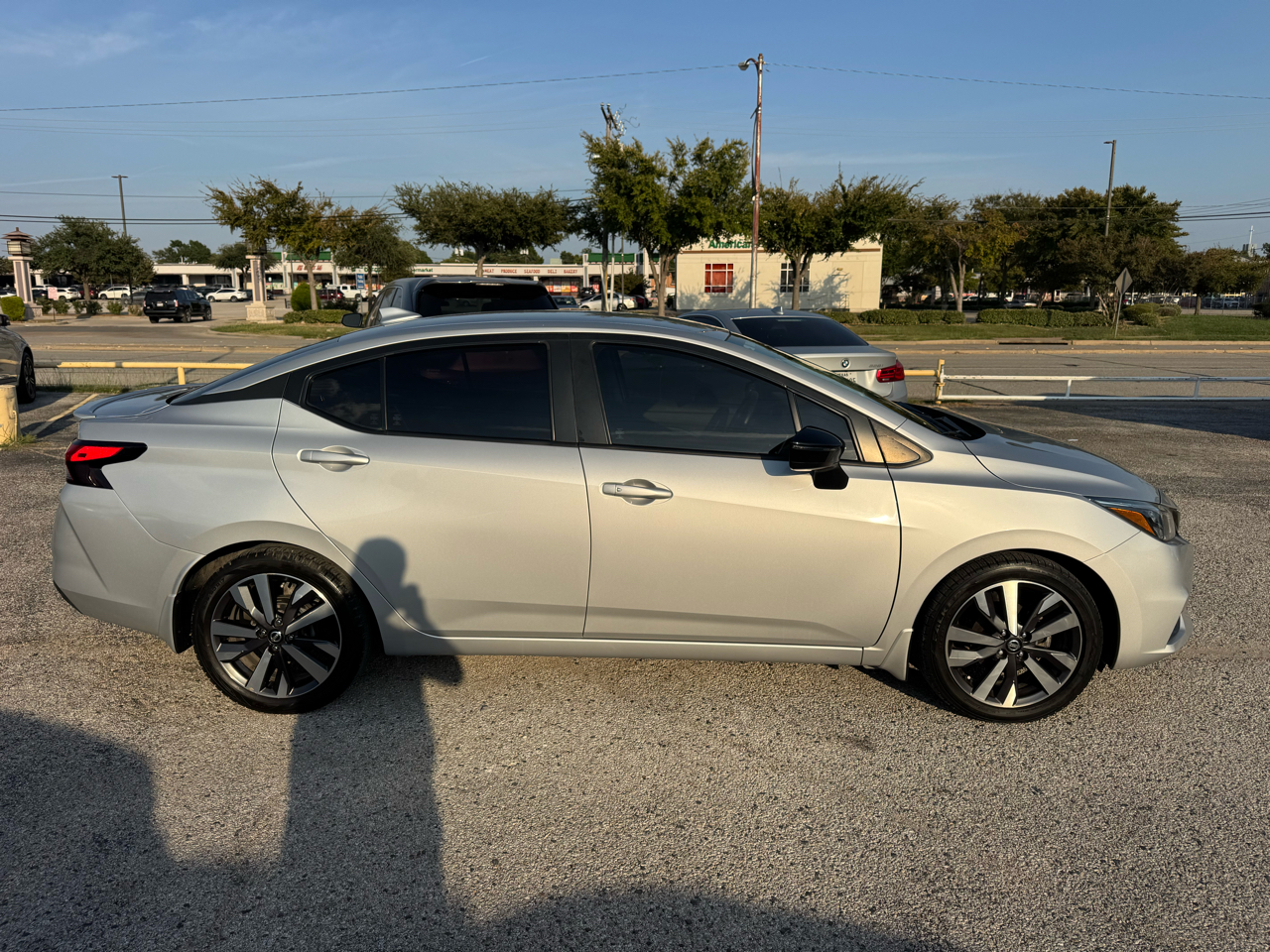 Nissan Versa SR 2021 Nissan Versa SR 2021