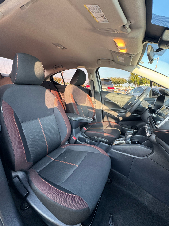 Nissan Versa SR 2021 Nissan Versa SR 2021