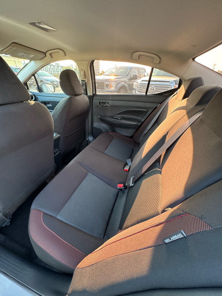 Nissan Versa SR 2021 Nissan Versa SR 2021