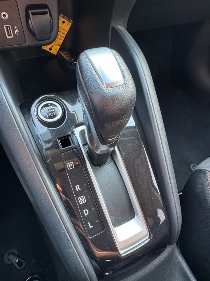 Nissan Versa SR 2021 Nissan Versa SR 2021