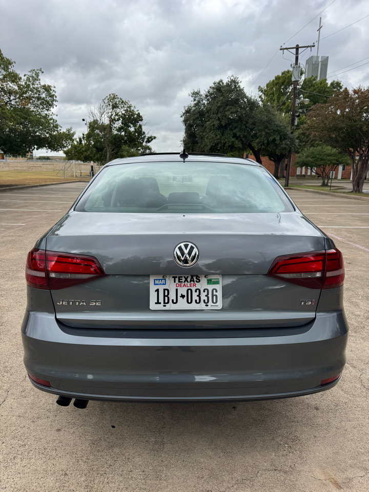 Volkswagen Jetta 1.4T SE 6A 2017 Volkswagen Jetta 1.4T SE 6A 2017