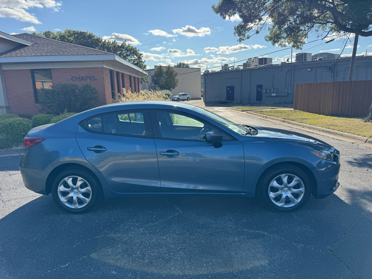 Mazda MAZDA3 i Sport AT 4-Door 2015 Mazda MAZDA3 i Sport AT 4-Door 2015