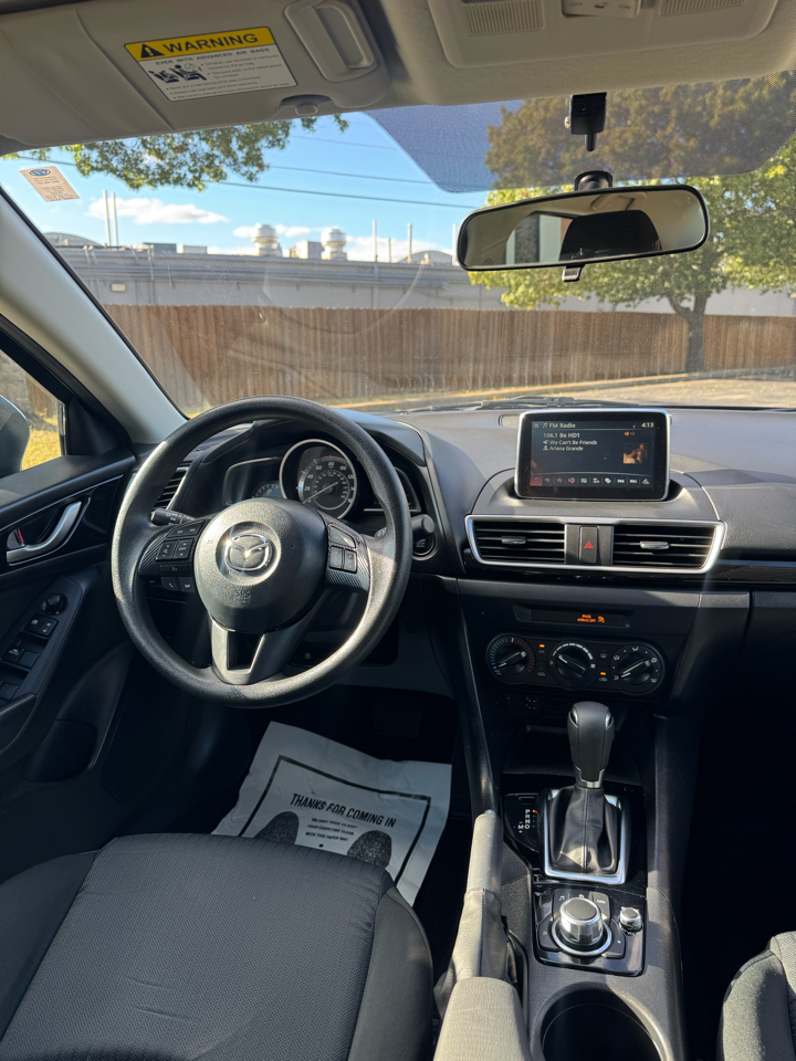 Mazda MAZDA3 i Sport AT 4-Door 2015 Mazda MAZDA3 i Sport AT 4-Door 2015