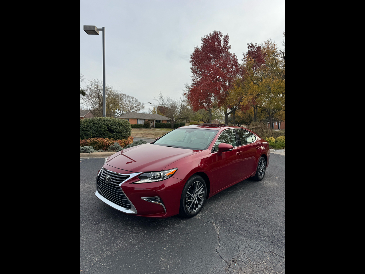 Lexus ES 350 Sedan 2017