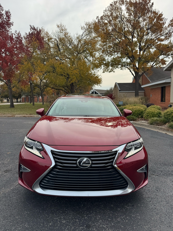 Lexus ES 350 Sedan 2017