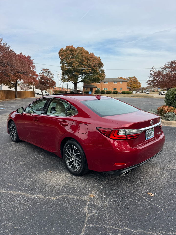 Lexus ES 350 Sedan 2017