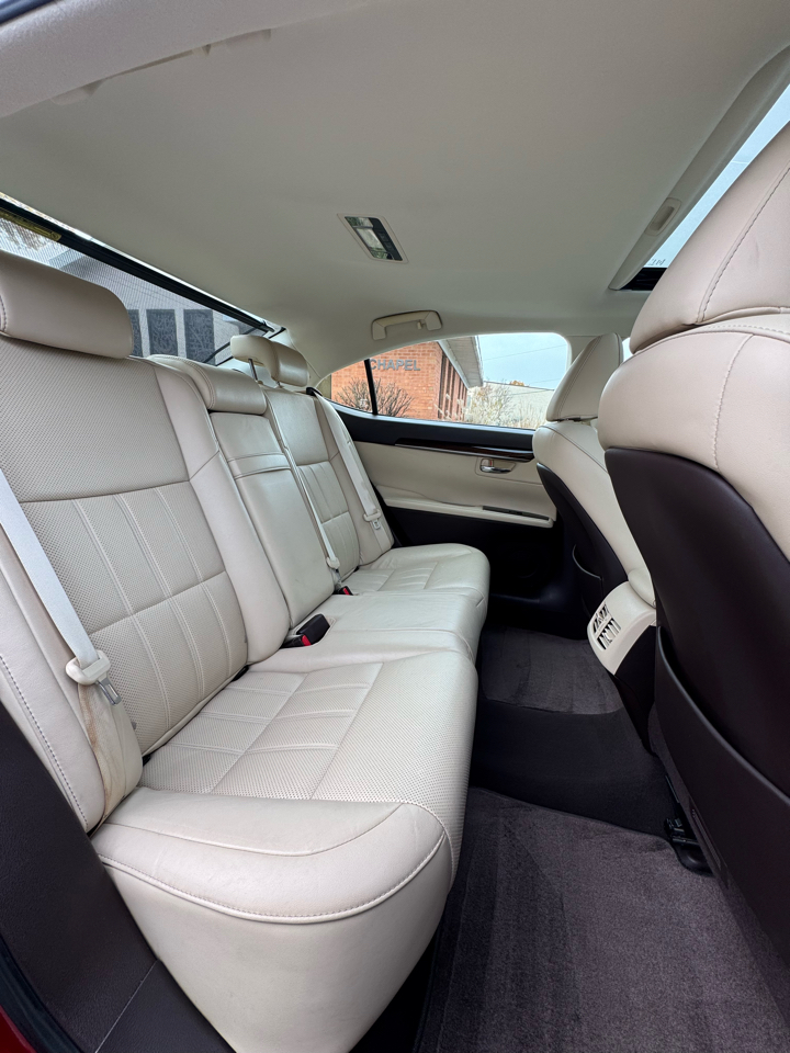 Lexus ES 350 Sedan 2017