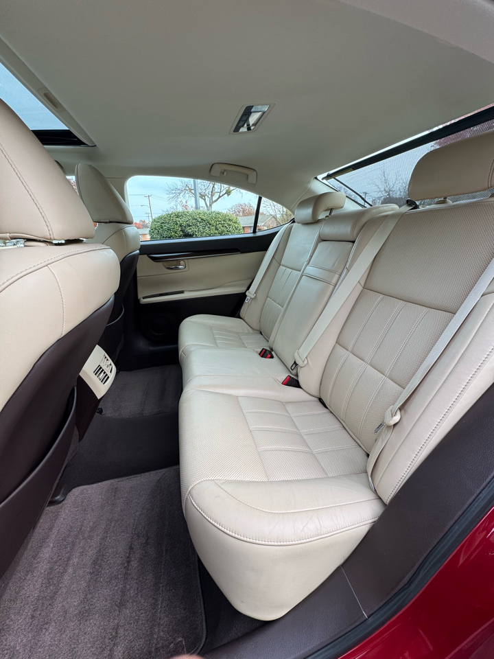 Lexus ES 350 Sedan 2017