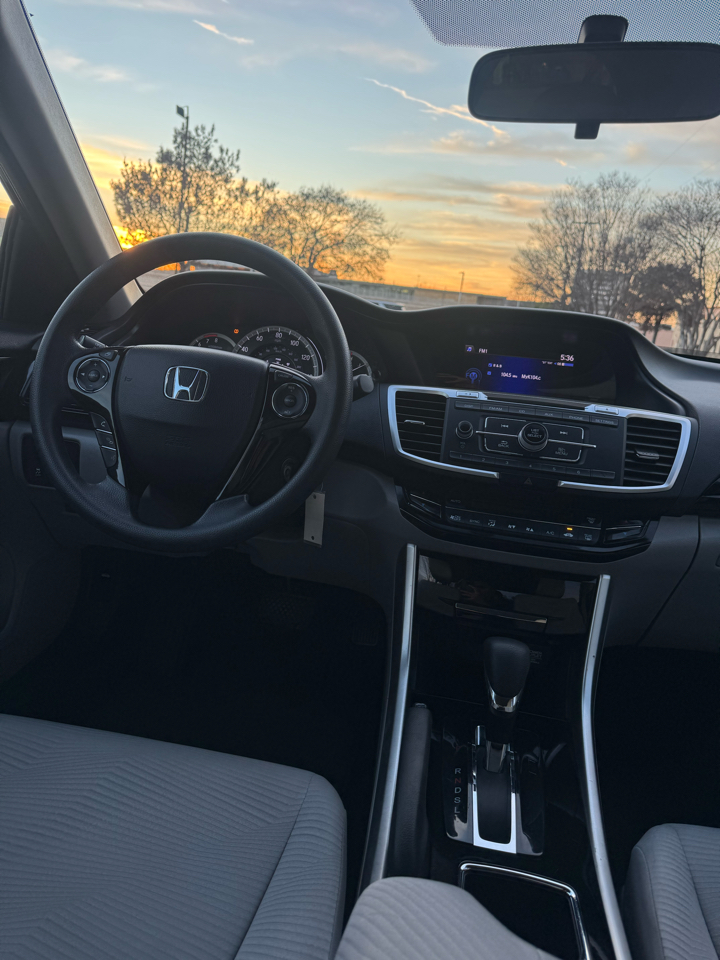 Honda Accord LX Sedan CVT 2016