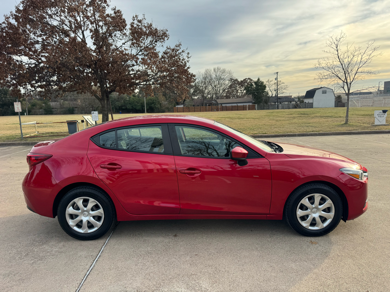 Mazda MAZDA3 i Sport AT 4-Door 2018