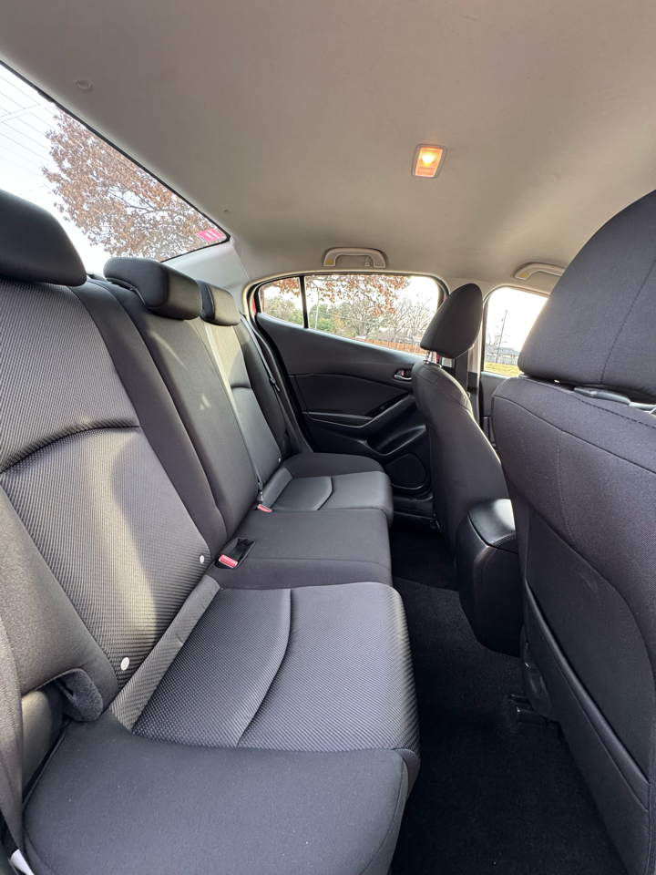 Mazda MAZDA3 i Sport AT 4-Door 2018