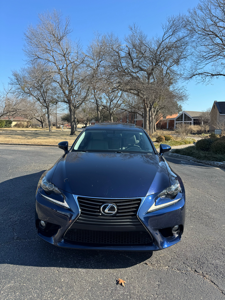 Lexus IS 250 RWD 2014