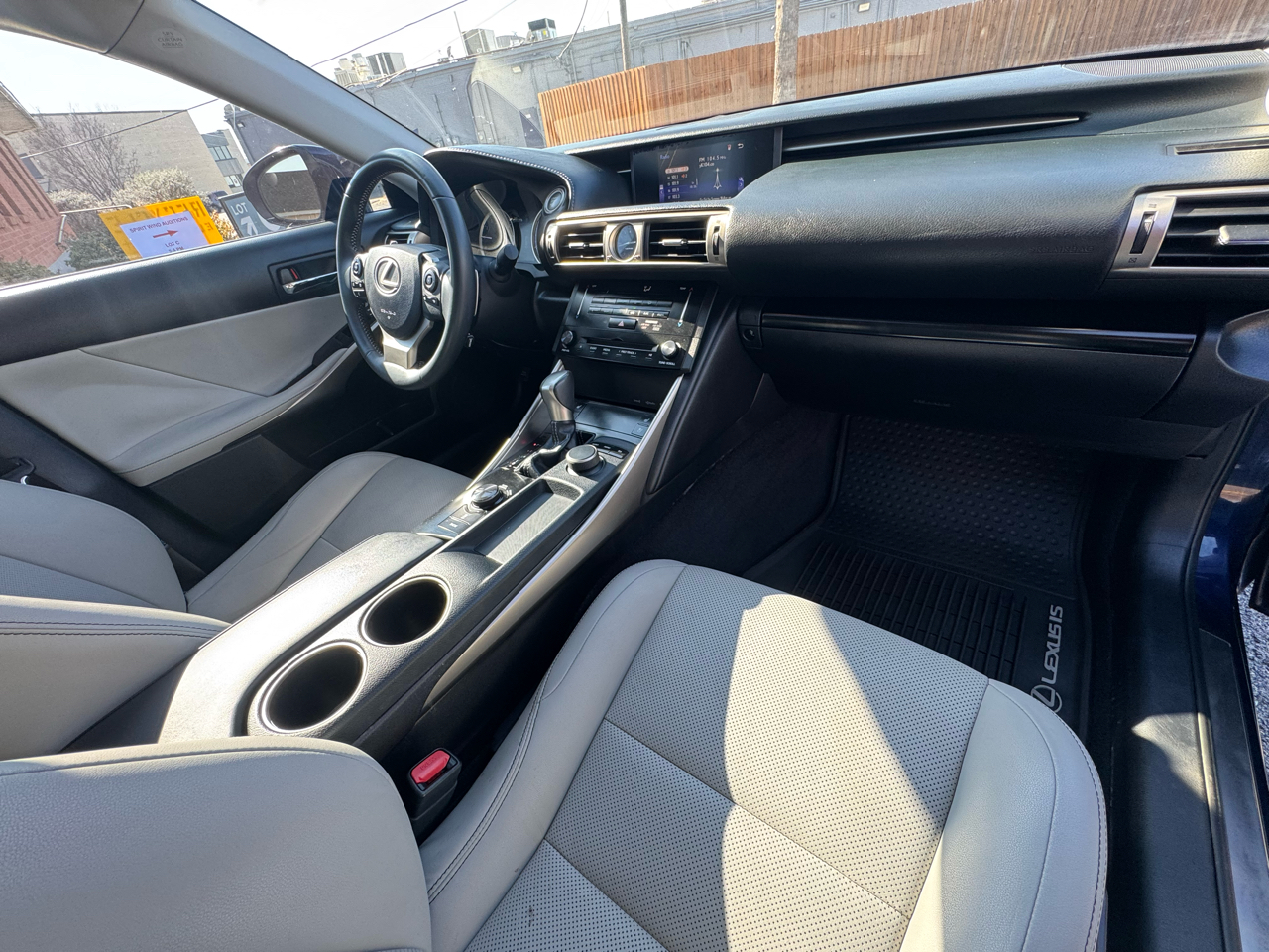 Lexus IS 250 RWD 2014