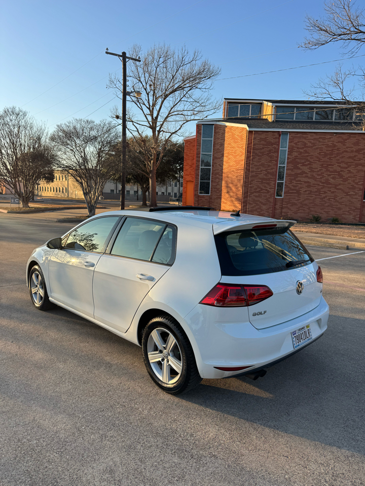 Volkswagen Golf TSI S 6A 2017