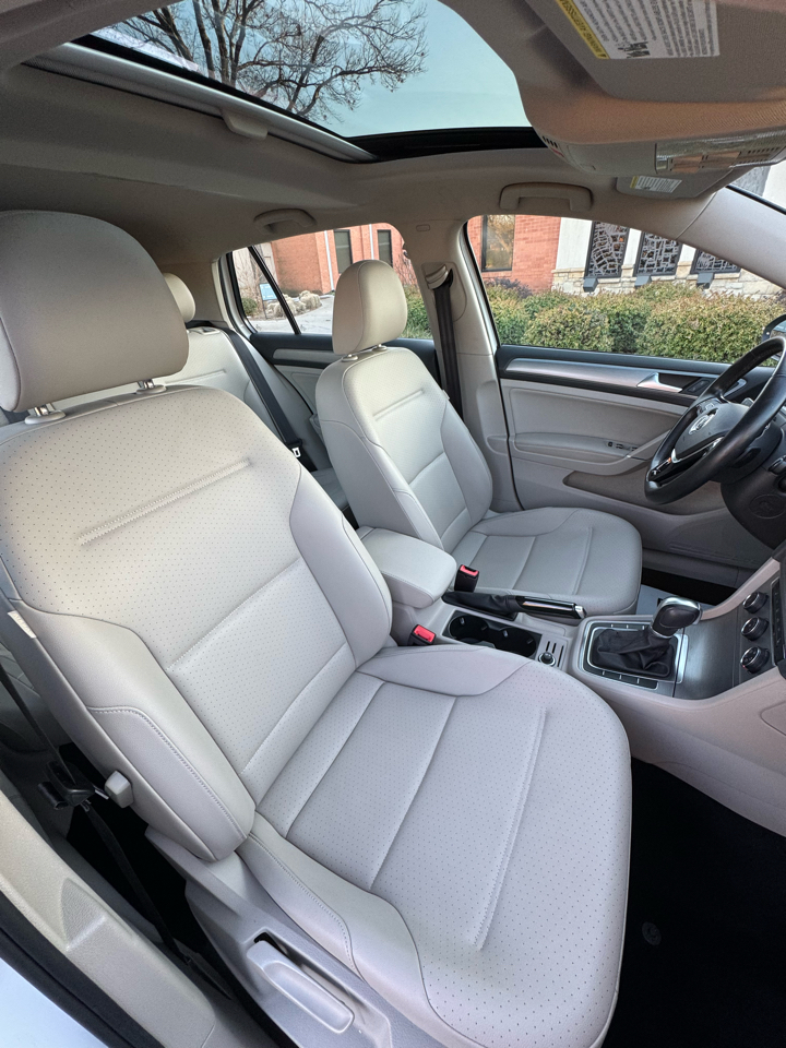 Volkswagen Golf TSI S 6A 2017