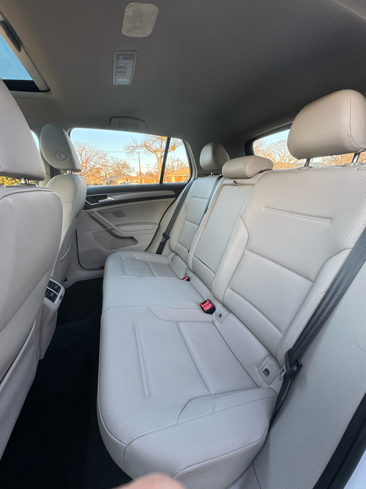 Volkswagen Golf TSI S 6A 2017