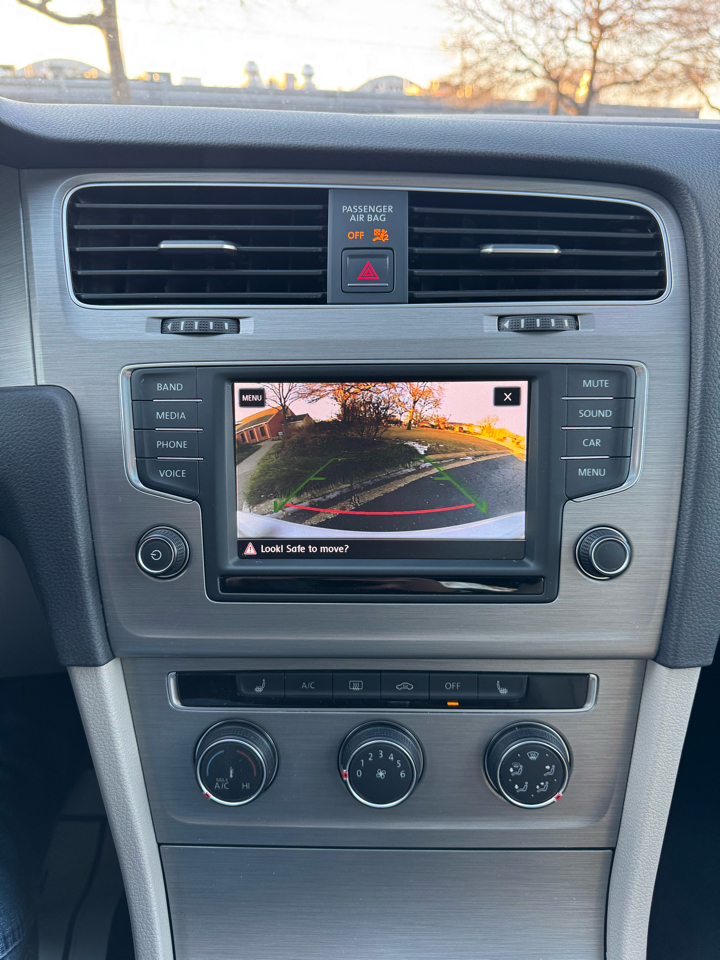 Volkswagen Golf TSI S 6A 2017