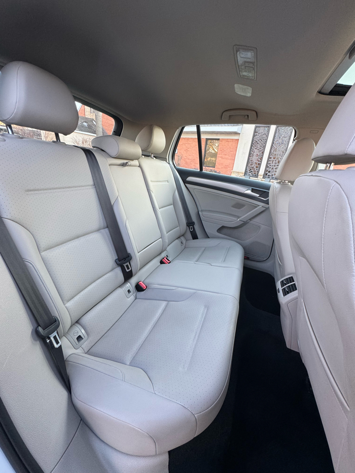 Volkswagen Golf TSI S 6A 2017