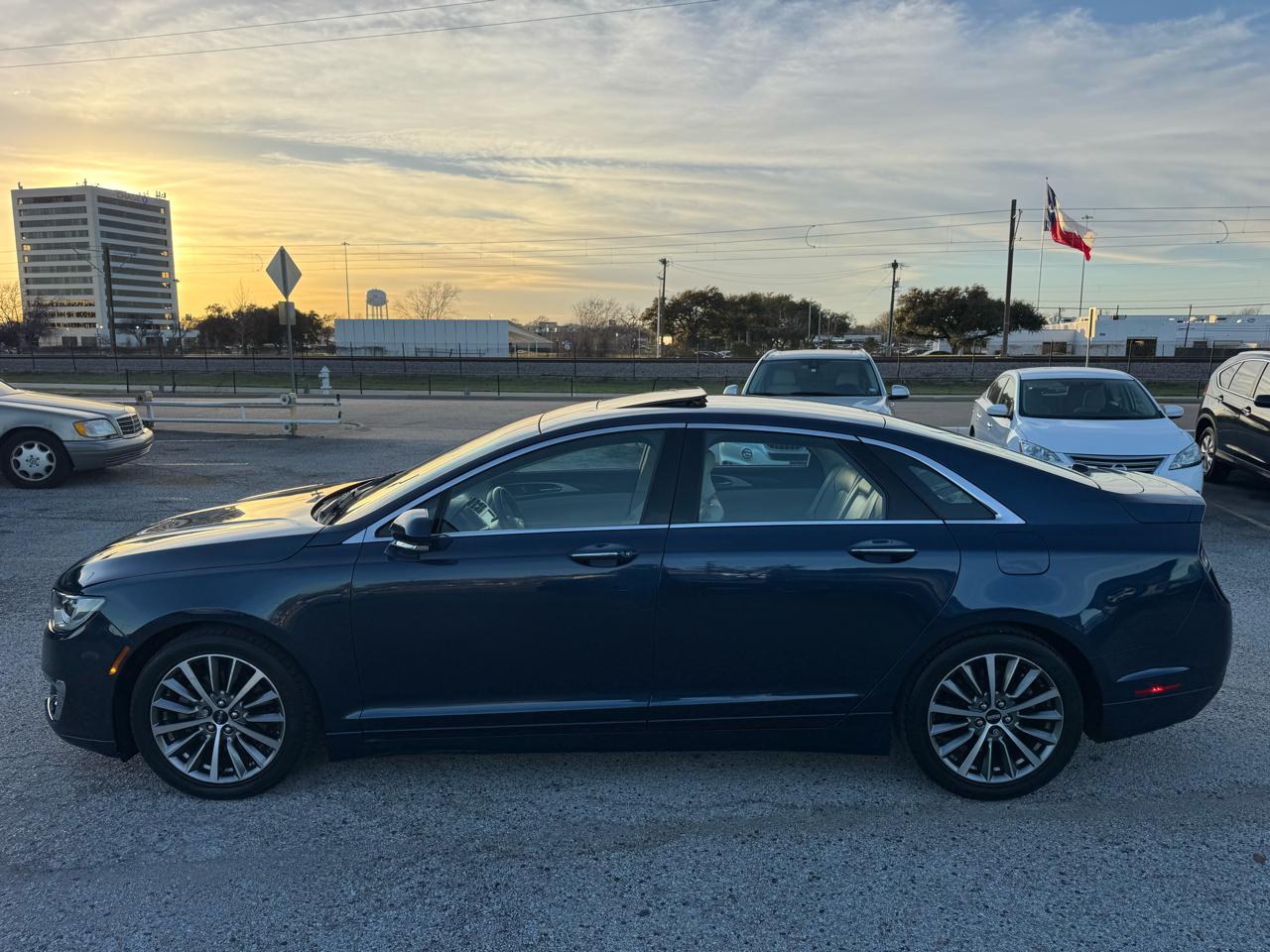 Lincoln MKZ Select FWD 2017