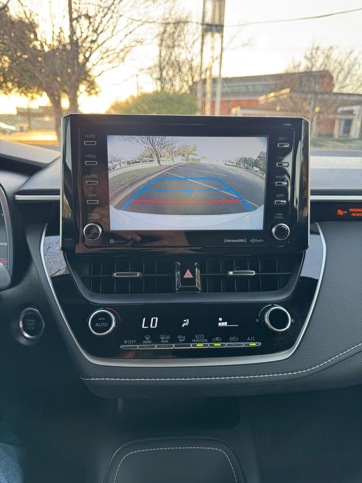 Toyota Corolla SE Hatchback CVT 2022