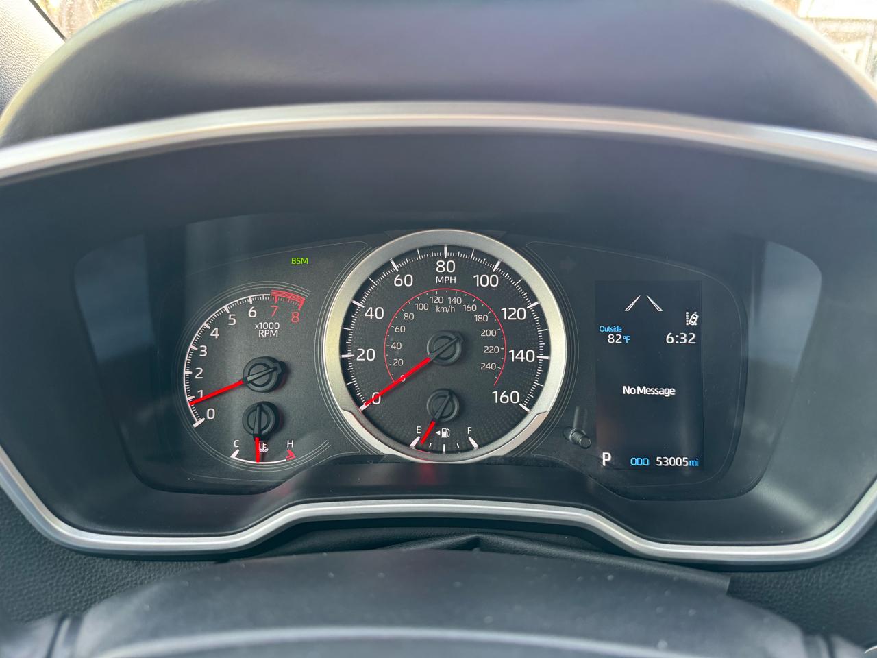 Toyota Corolla SE Hatchback CVT 2022