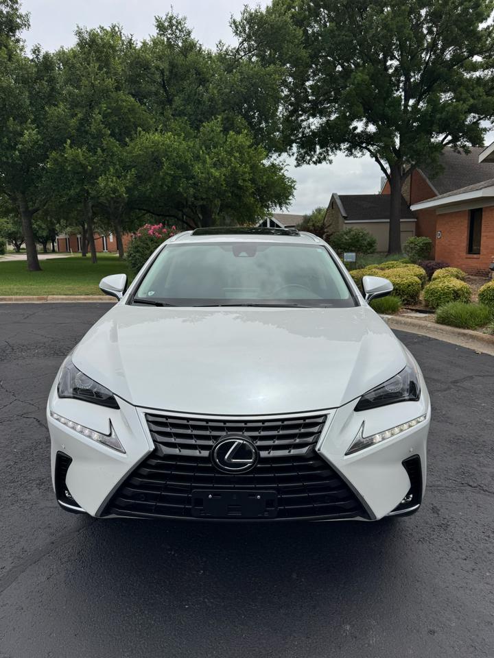 Lexus NX 300 Luxury 2020