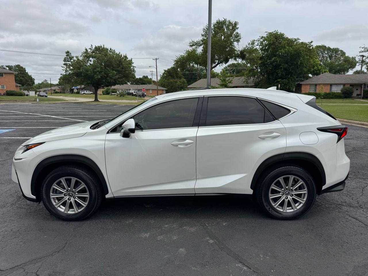 Lexus NX 300 Luxury 2020