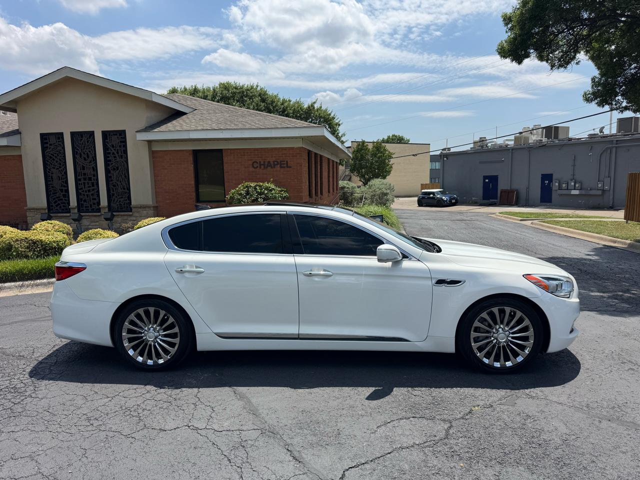 Kia K900 Luxury V8 2017